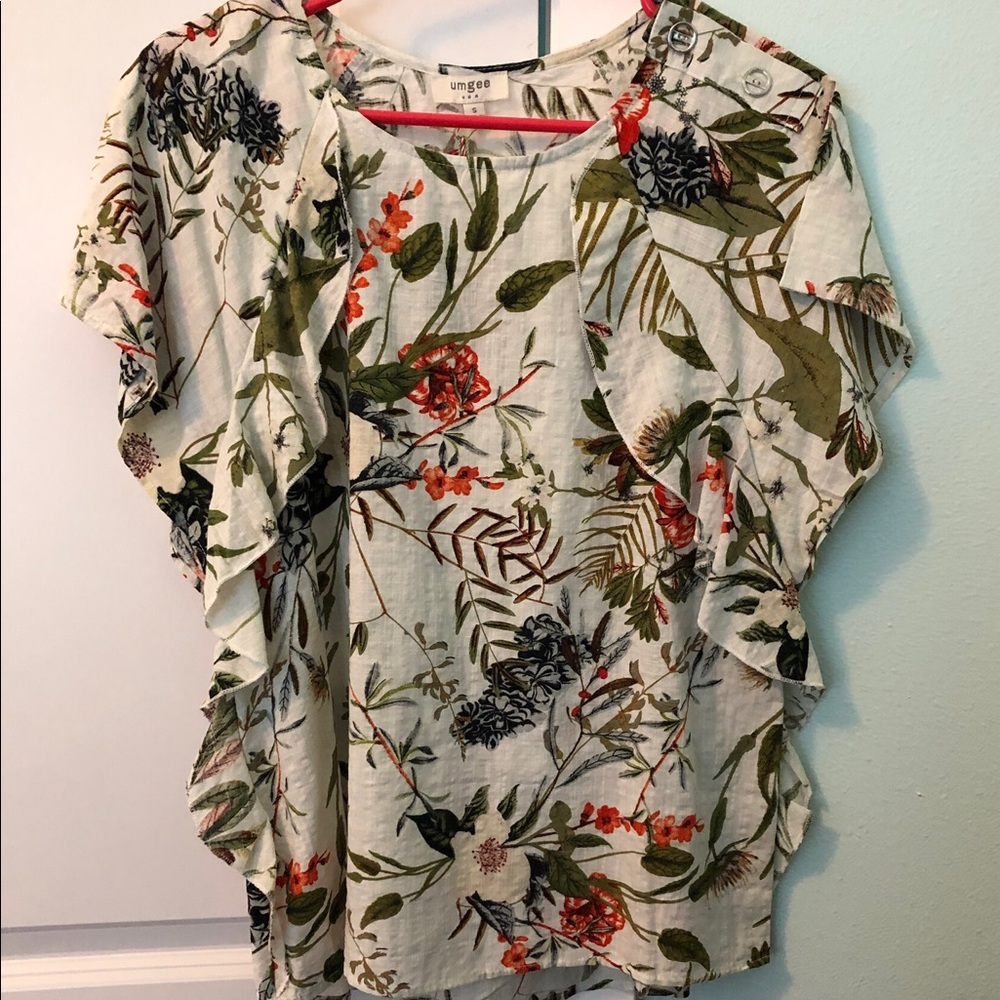 NWT Sz Small Umgee top